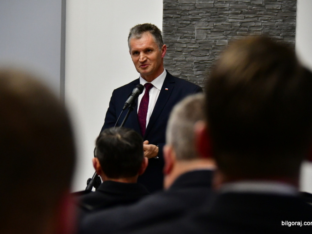 Specjalistyczny sprzęt dla strażaków ochotników (FOTO)