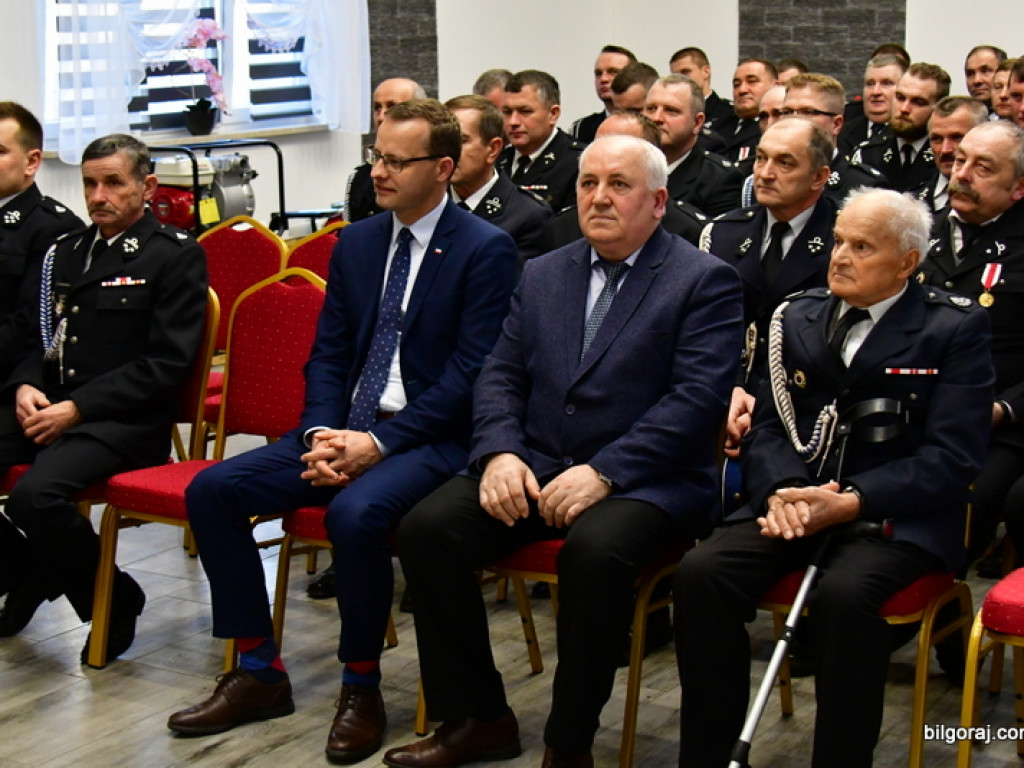 Specjalistyczny sprzęt dla strażaków ochotników (FOTO)