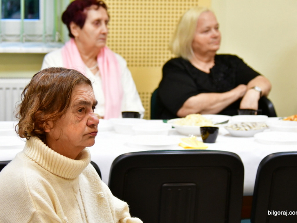 Wigilia PCK dla osób potrzebujących (FOTO)