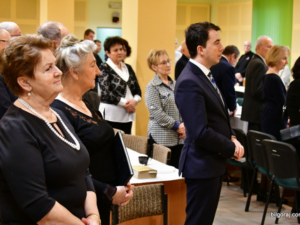 Wigilia PCK dla osób potrzebujących (FOTO)