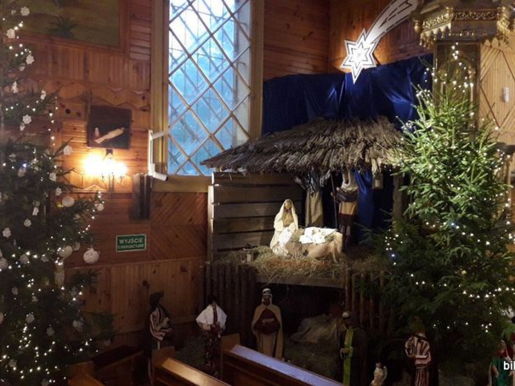 Szopki bożonarodzeniowe w kościołach Powiatu Biłgorajskiego (FOTO)