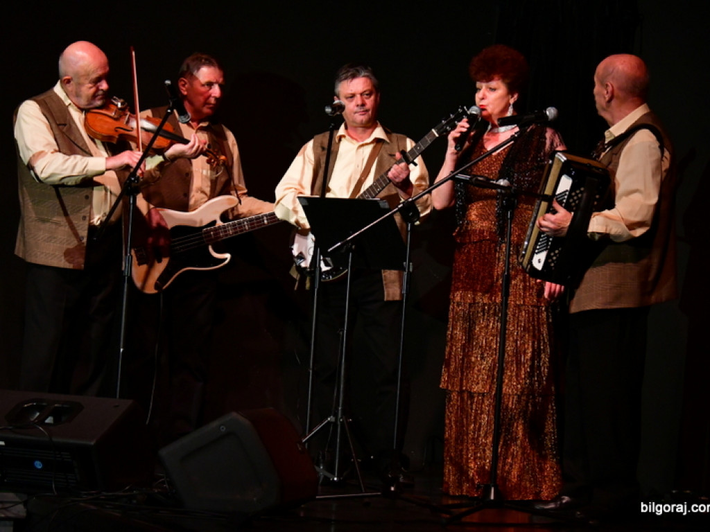 Koncert świąteczno - noworoczny pożegnaniem dyrektora Stefana Szmidta (FOTO)