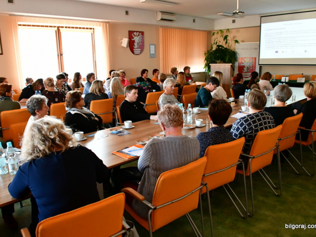 Szkolenie dla członkiń KGW i stowarzyszeń (FOTO)