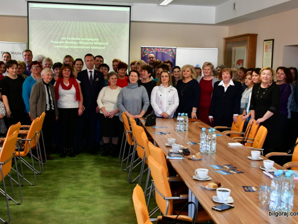 Szkolenie dla członkiń KGW i stowarzyszeń (FOTO)
