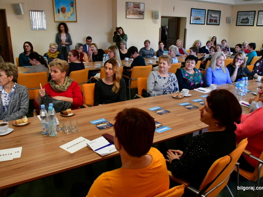 Szkolenie dla członkiń KGW i stowarzyszeń (FOTO)
