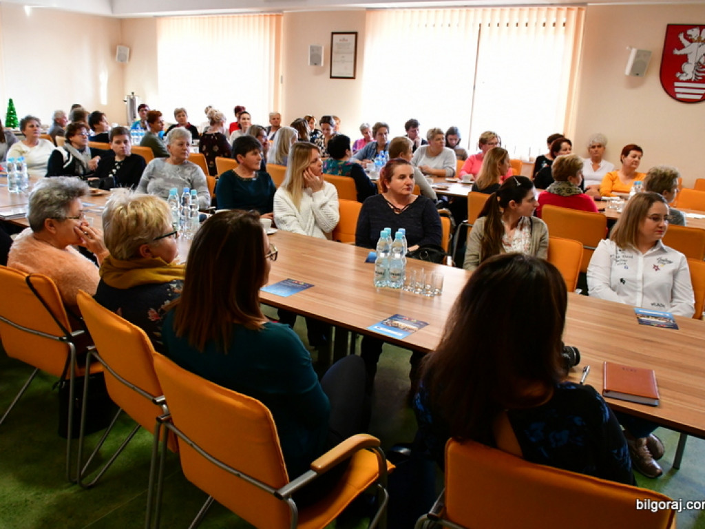 Szkolenie dla członkiń KGW i stowarzyszeń (FOTO)