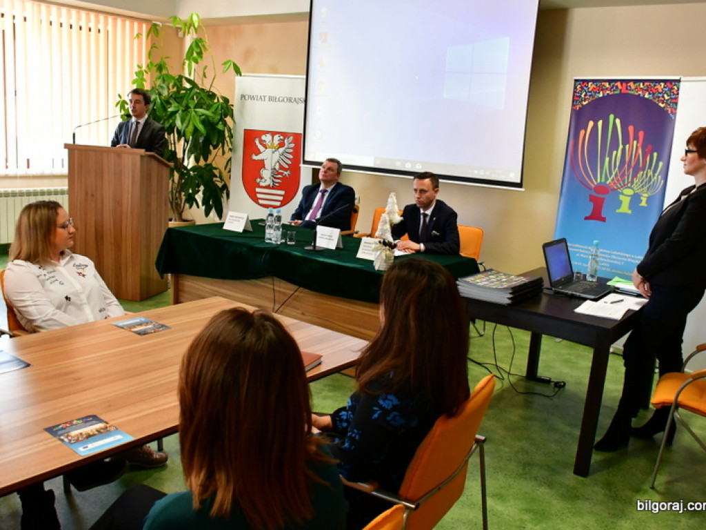 Szkolenie dla członkiń KGW i stowarzyszeń (FOTO)