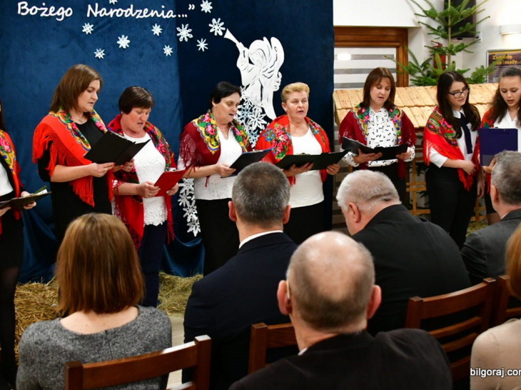 Wspólne kolędowanie w Nadrzeczu (FOTO)