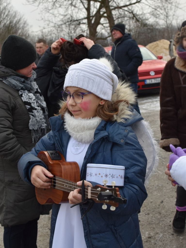 Młodzi muzycy z Turobina z koncertem kolęd w szpitalu w Radecznicy (FOTO)