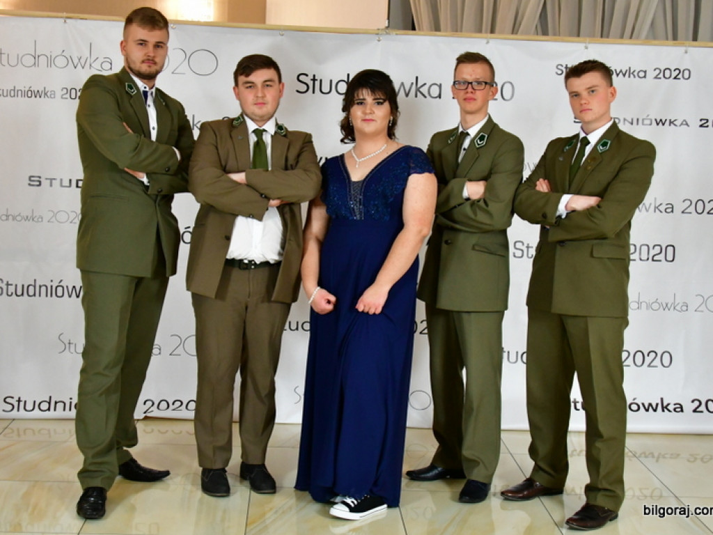 Bal maturalny uczniów Zespołu Szkół Leśnych (FOTO, VIDEO)