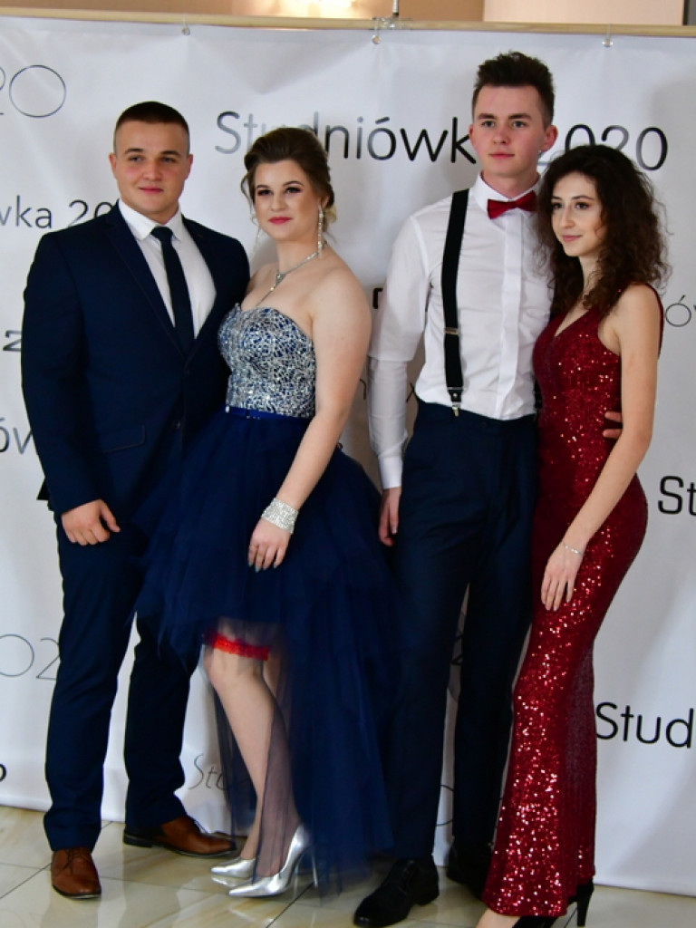 Bal maturalny uczniów Zespołu Szkół Leśnych (FOTO, VIDEO)