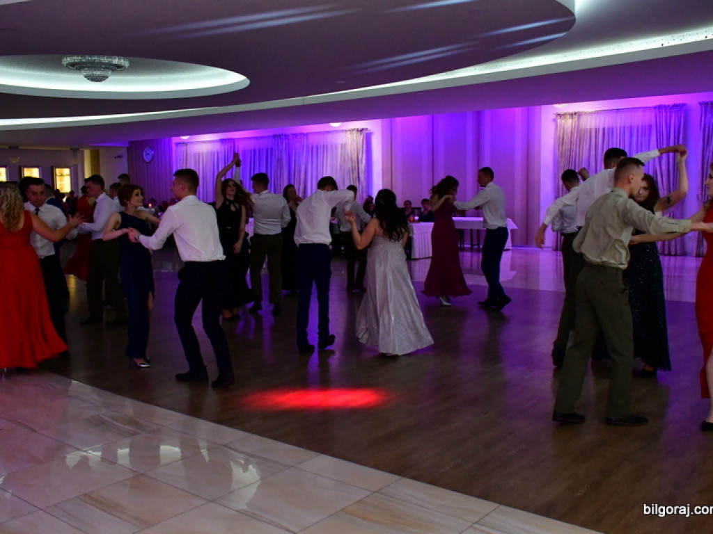 Bal maturalny uczniów Zespołu Szkół Leśnych (FOTO, VIDEO)