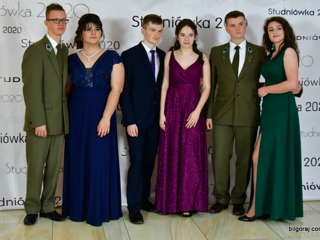 Bal maturalny uczniów Zespołu Szkół Leśnych (FOTO, VIDEO)