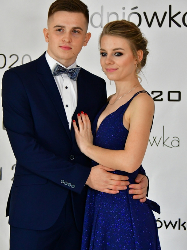 Bal maturalny uczniów Zespołu Szkół Leśnych (FOTO, VIDEO)