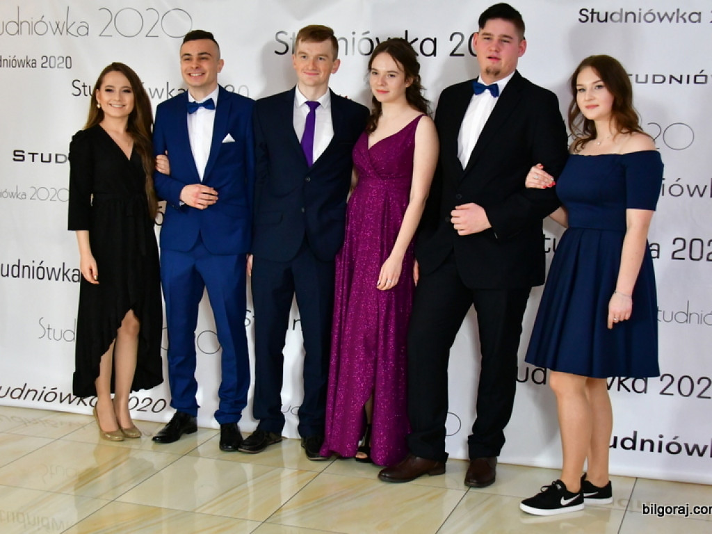 Bal maturalny uczniów Zespołu Szkół Leśnych (FOTO, VIDEO)