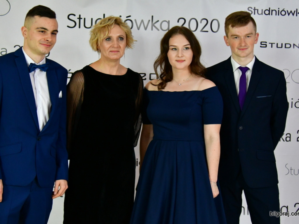 Bal maturalny uczniów Zespołu Szkół Leśnych (FOTO, VIDEO)