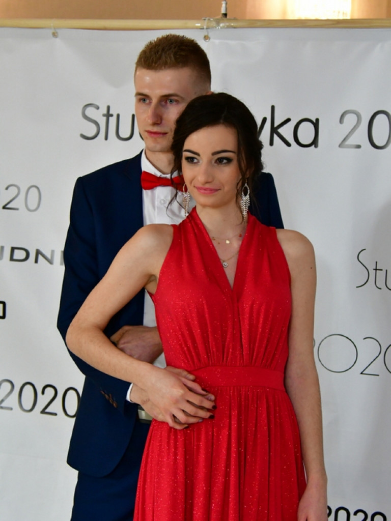 Bal maturalny uczniów Zespołu Szkół Leśnych (FOTO, VIDEO)