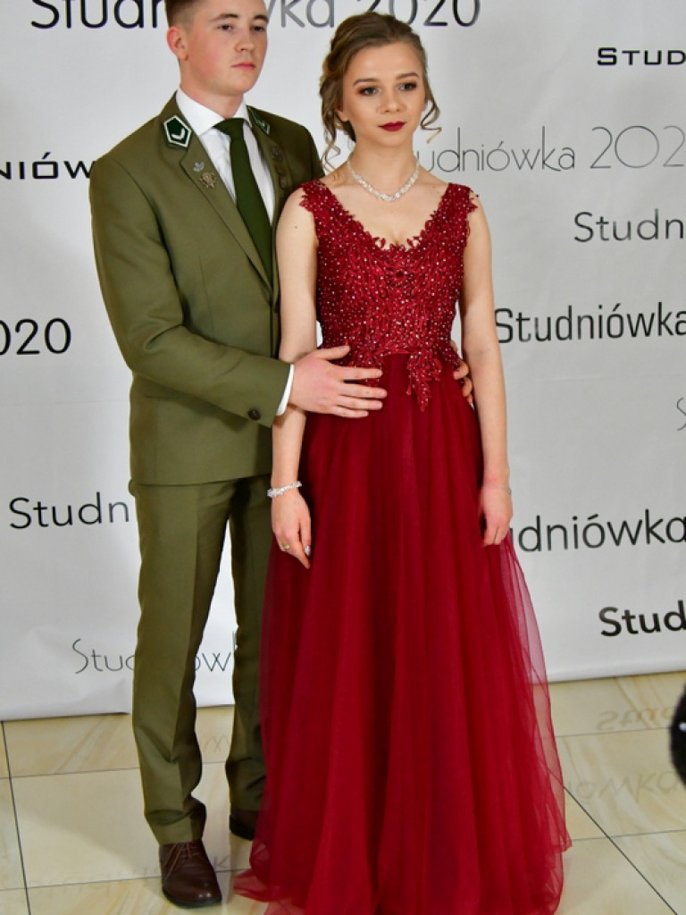 Bal maturalny uczniów Zespołu Szkół Leśnych (FOTO, VIDEO)