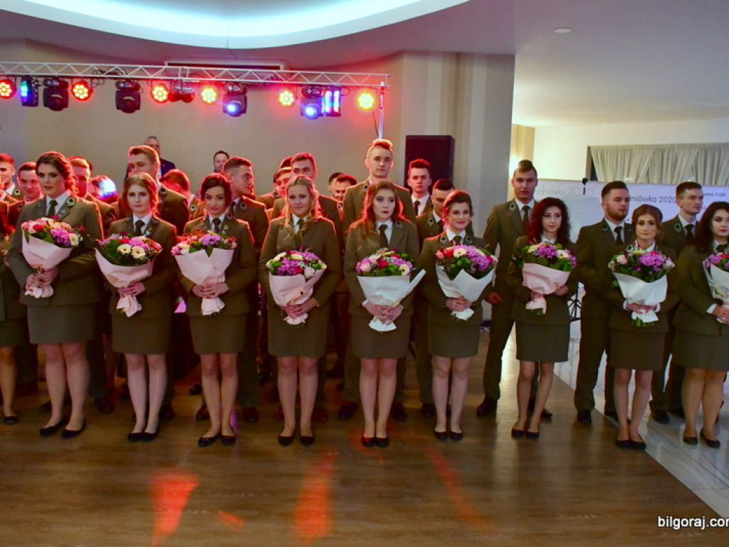 Bal maturalny uczniów Zespołu Szkół Leśnych (FOTO, VIDEO)