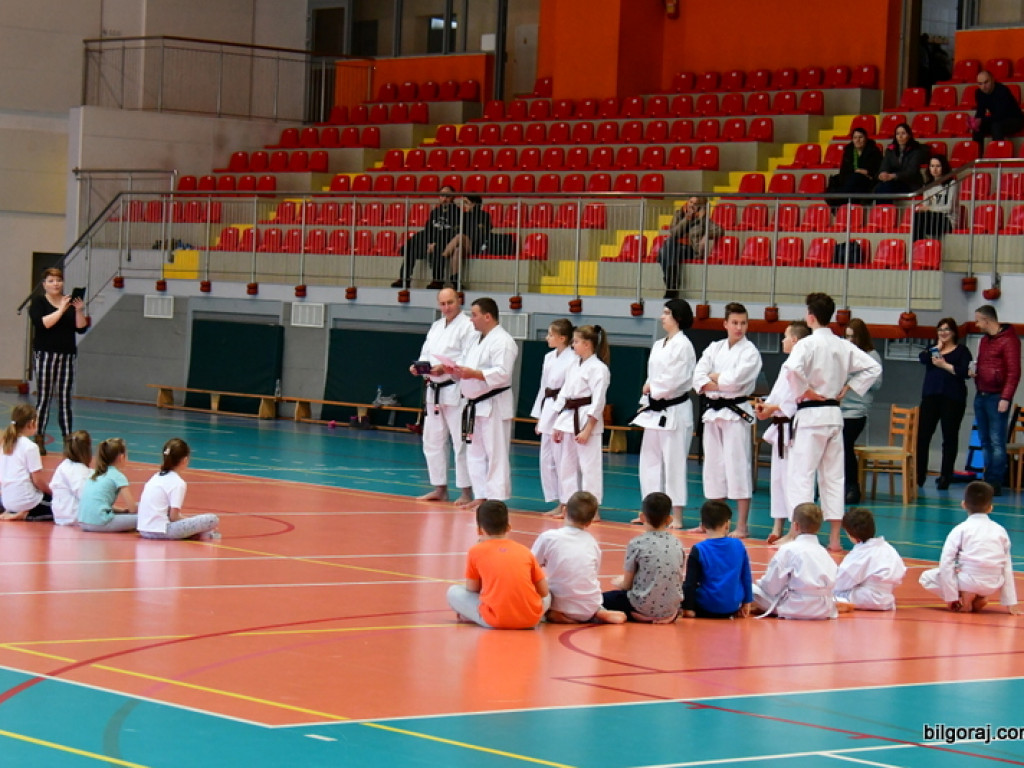 Ferie z karate (FOTO)