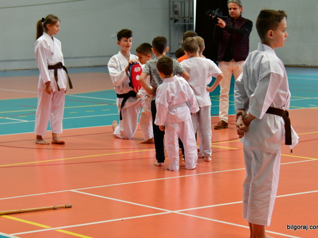 Ferie z karate (FOTO)