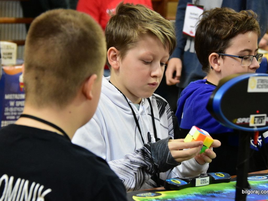 Mistrzowski Turniej w Speedcubingu (FOTO)