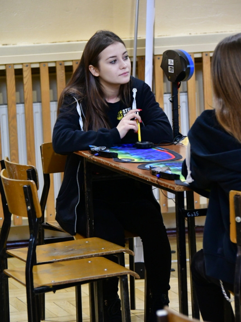Mistrzowski Turniej w Speedcubingu (FOTO)