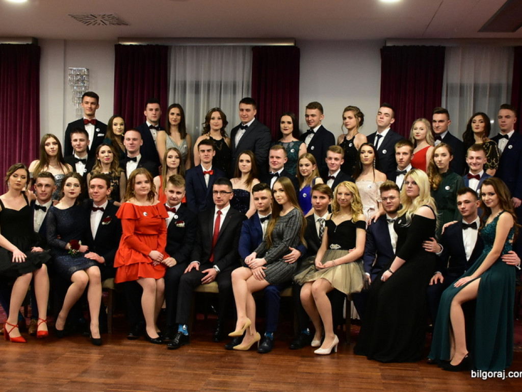Studniówka 
