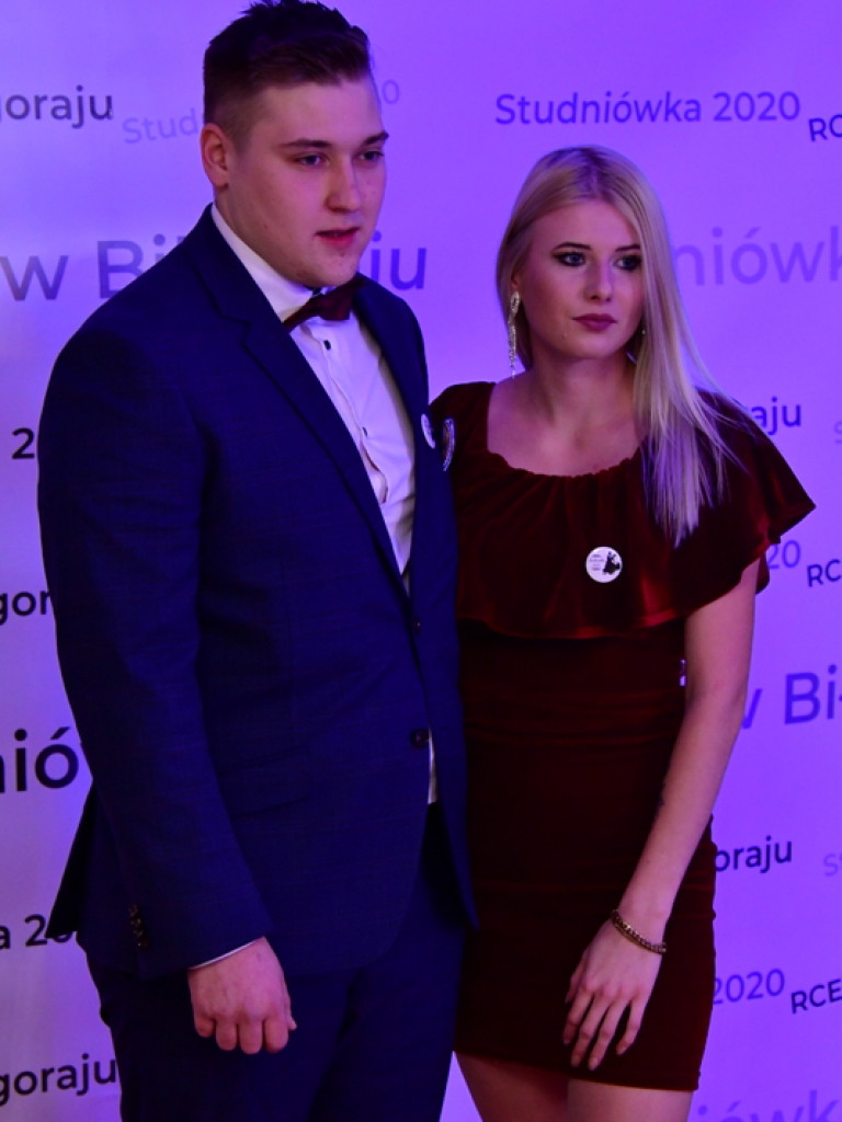Studniówka 