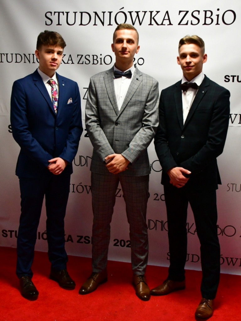 Studniówka 