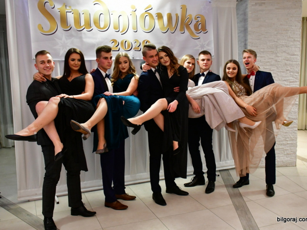 Studniówka 