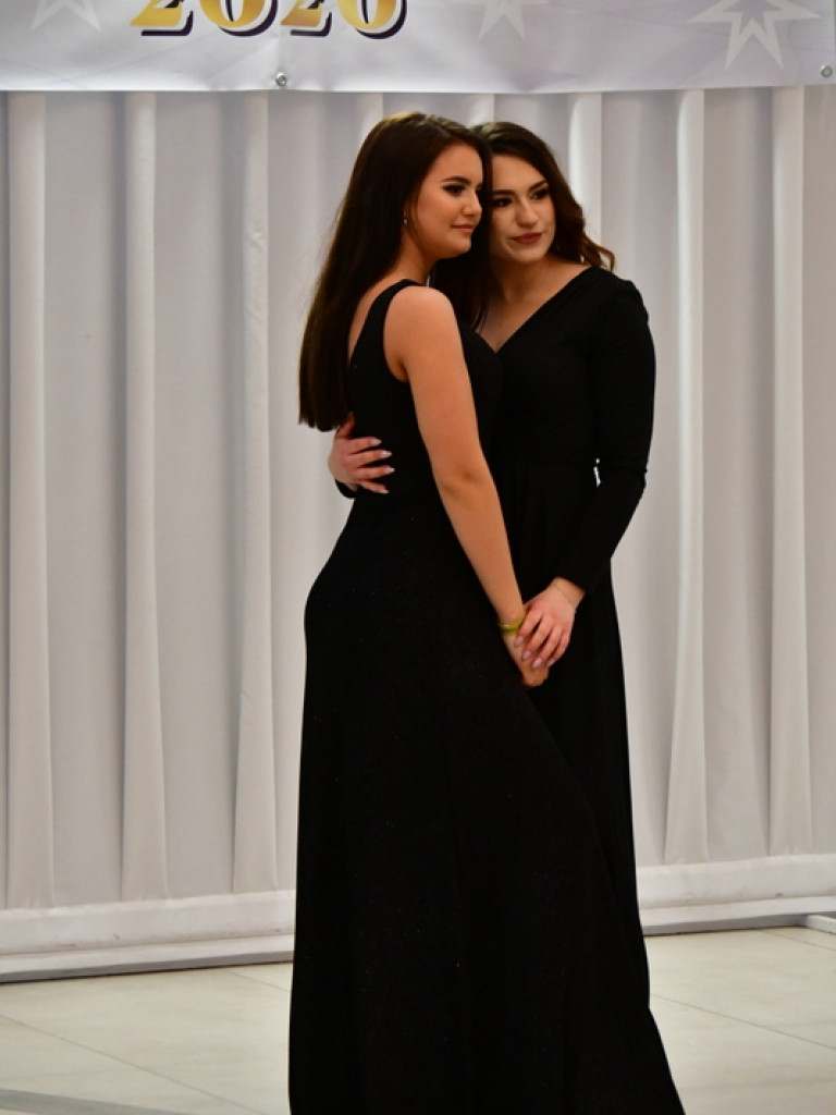 Studniówka 