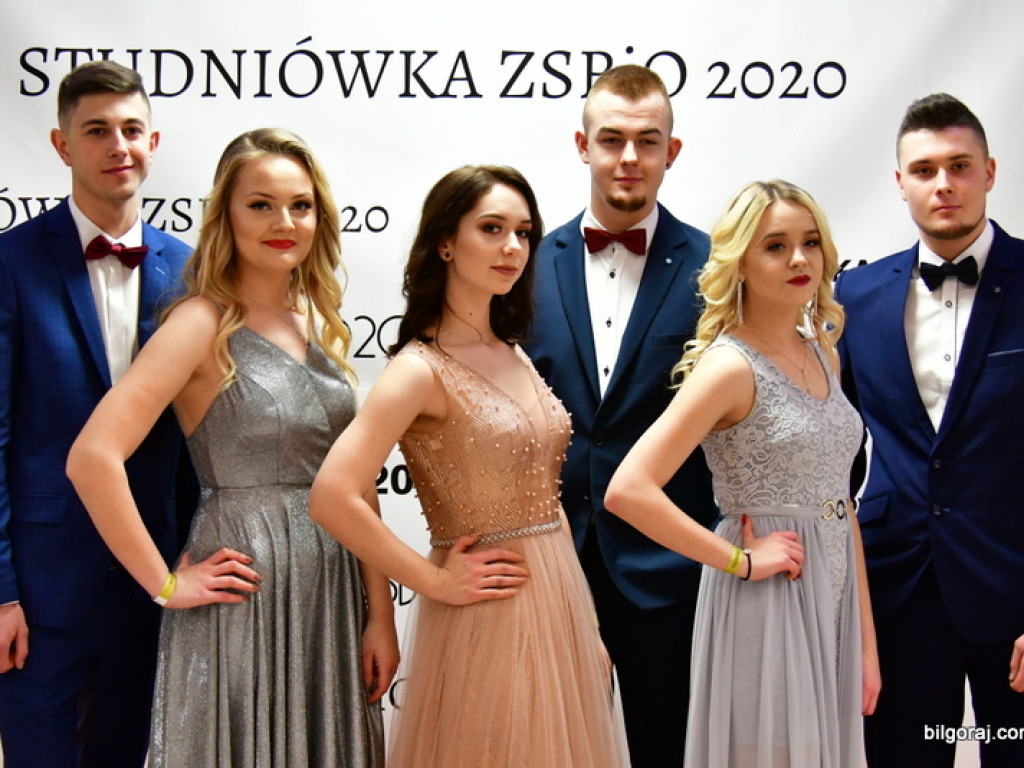 Studniówka 