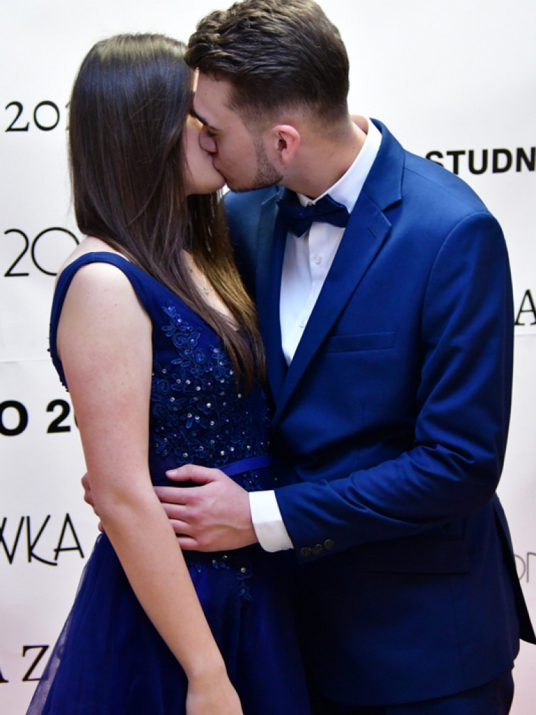 Studniówka 
