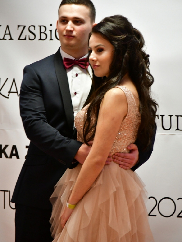 Studniówka 
