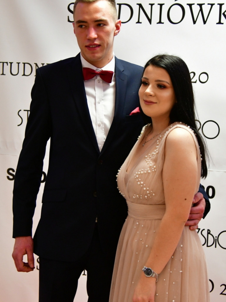 Studniówka 