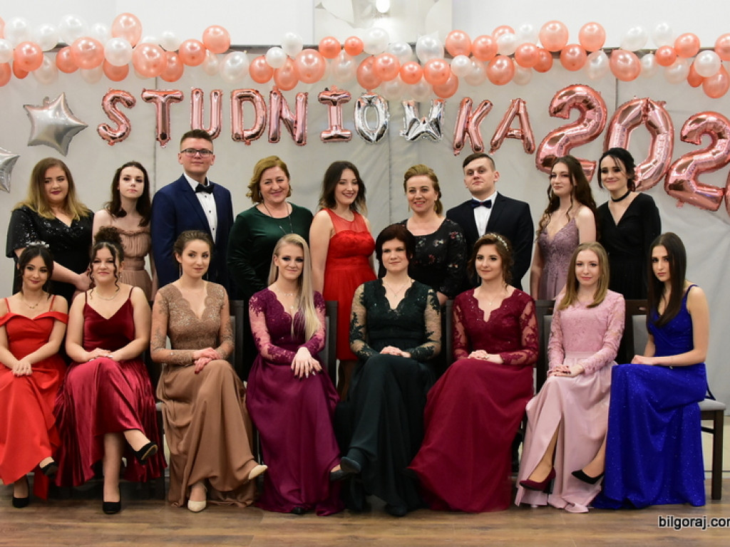 Studniówka 