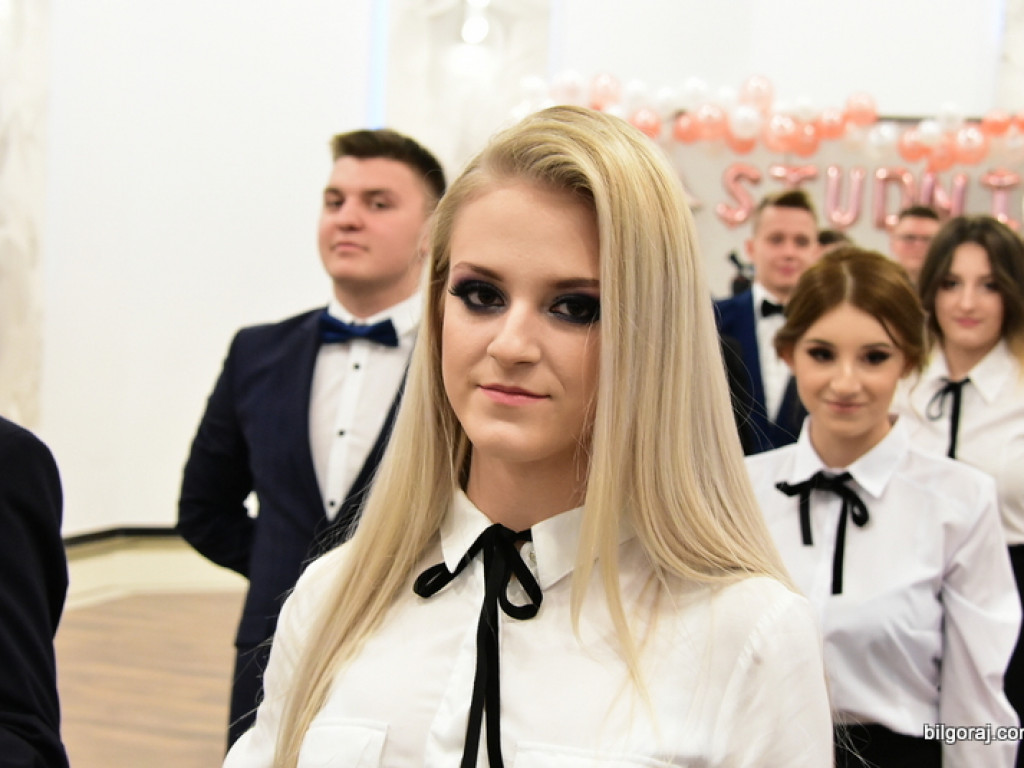 Studniówka 