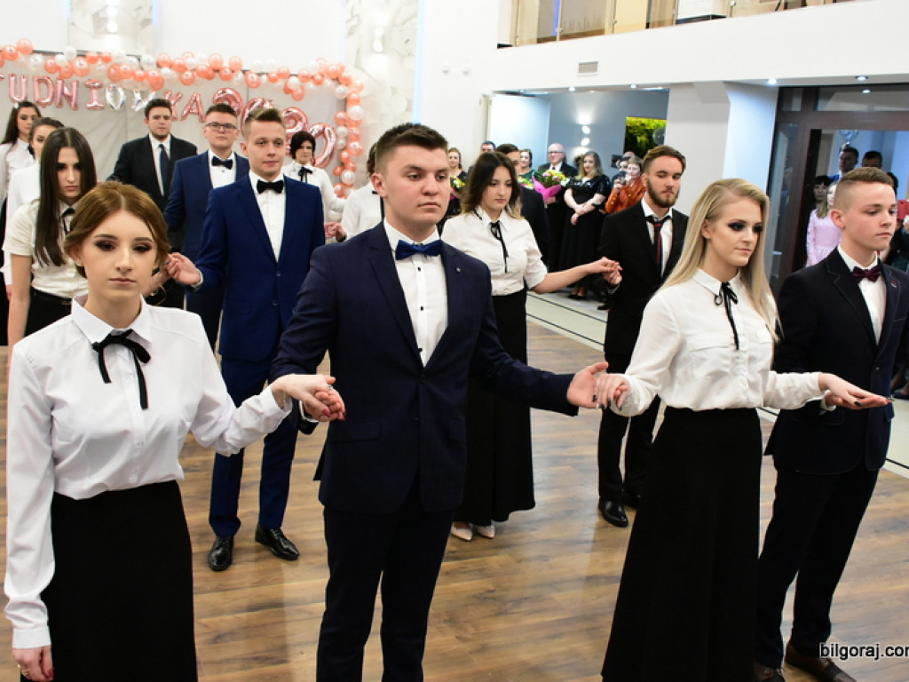 Studniówka 