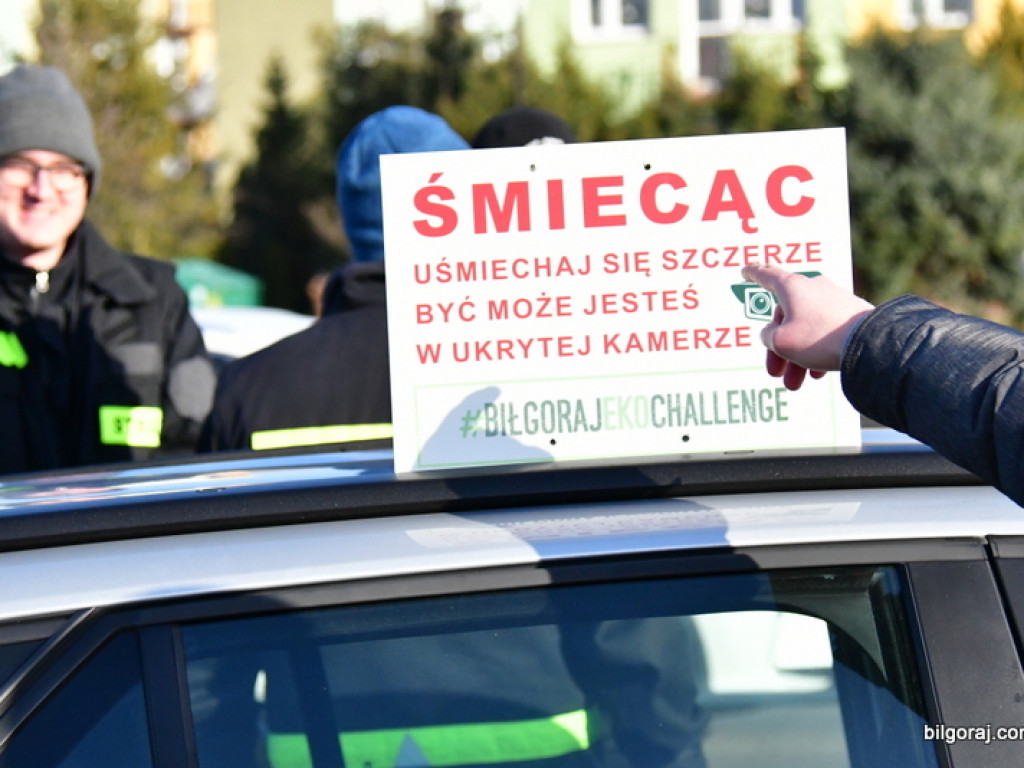 Sprzątanie Biłgoraja. Mieszkańcy woluntarystycznie wzięli się do działania (FOTO)