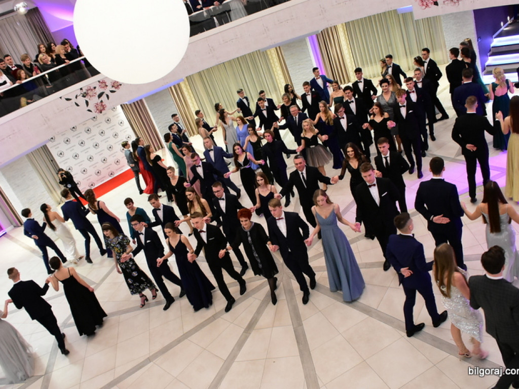 Studniówka I LO im. ONZ (FOTO, VIDEO)