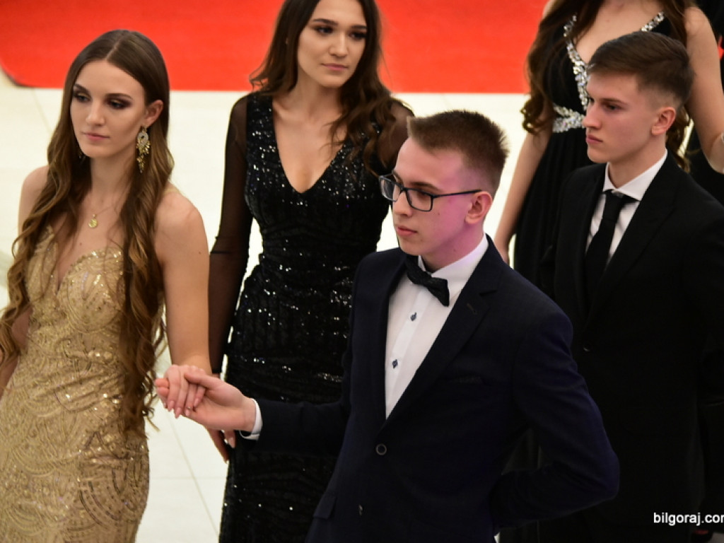 Studniówka I LO im. ONZ (FOTO, VIDEO)