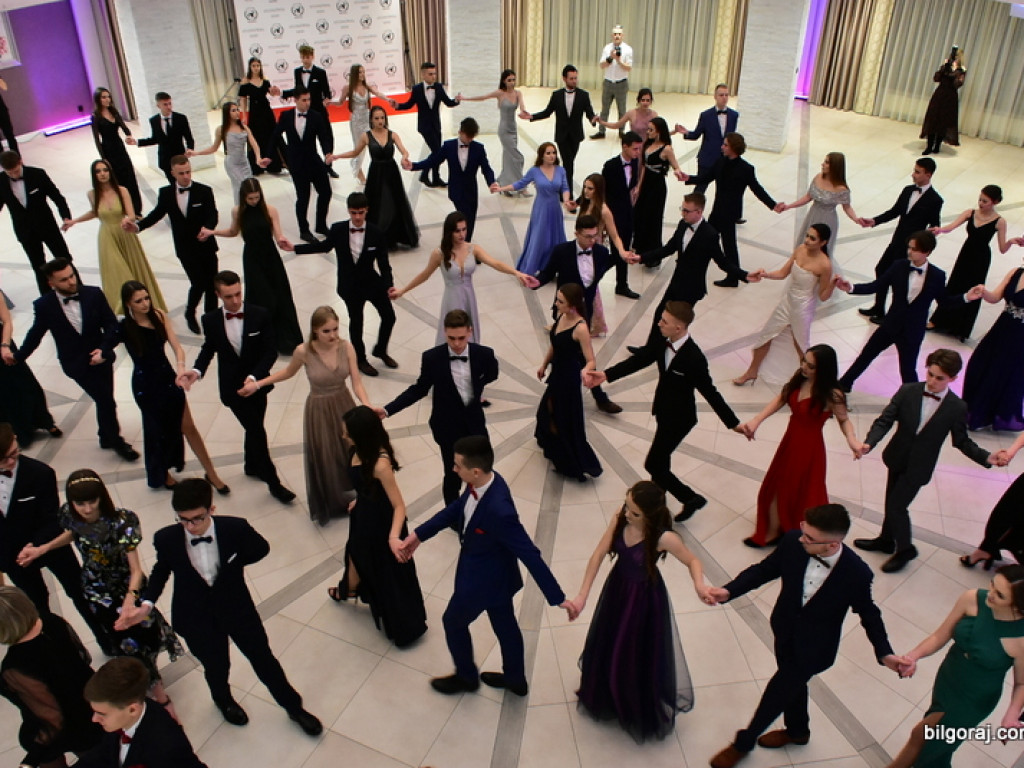Studniówka I LO im. ONZ (FOTO, VIDEO)