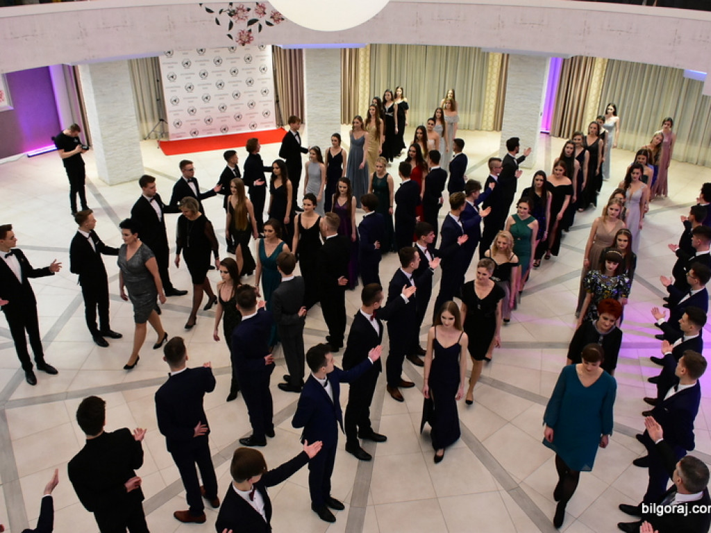 Studniówka I LO im. ONZ (FOTO, VIDEO)