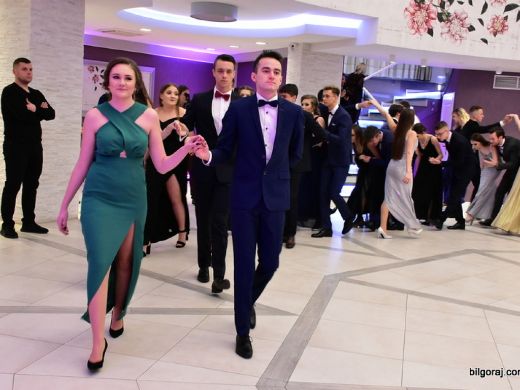 Studniówka I LO im. ONZ (FOTO, VIDEO)