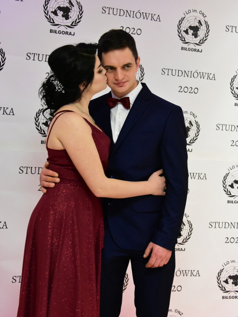 Studniówka I LO im. ONZ (FOTO, VIDEO)