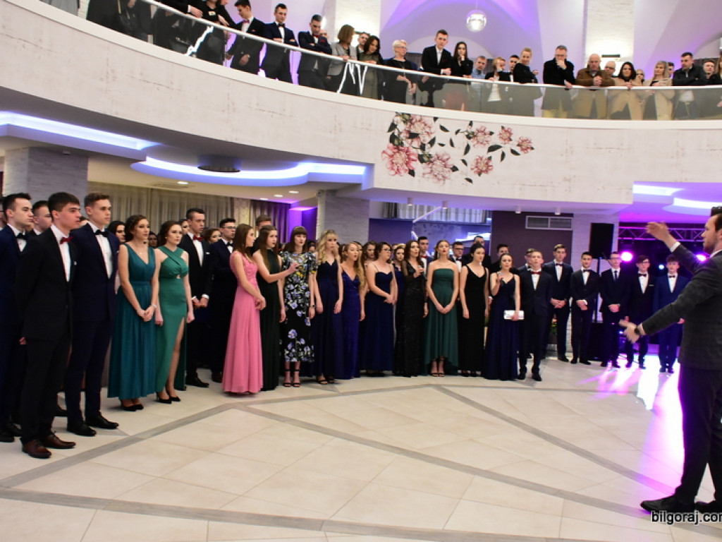 Studniówka I LO im. ONZ (FOTO, VIDEO)