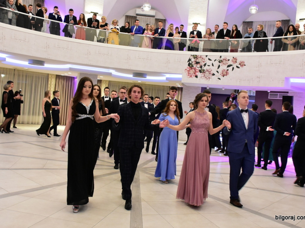 Studniówka I LO im. ONZ (FOTO, VIDEO)
