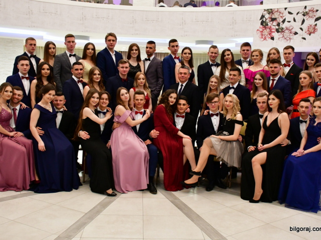 Studniówka I LO im. ONZ (FOTO, VIDEO)