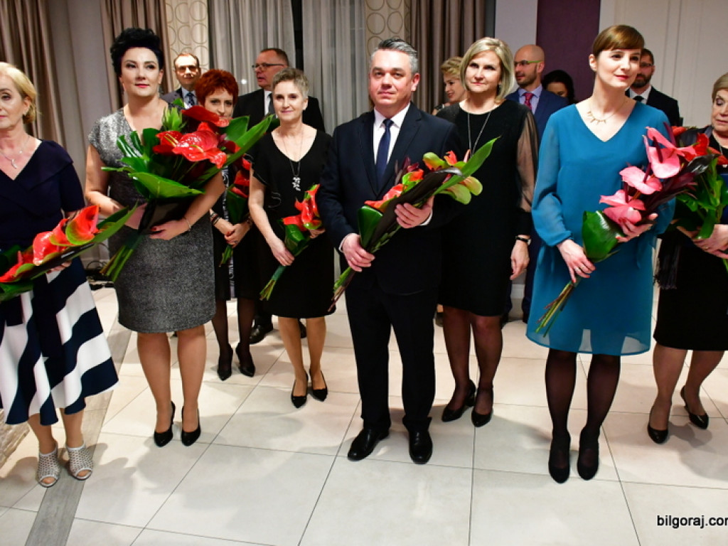 Studniówka I LO im. ONZ (FOTO, VIDEO)
